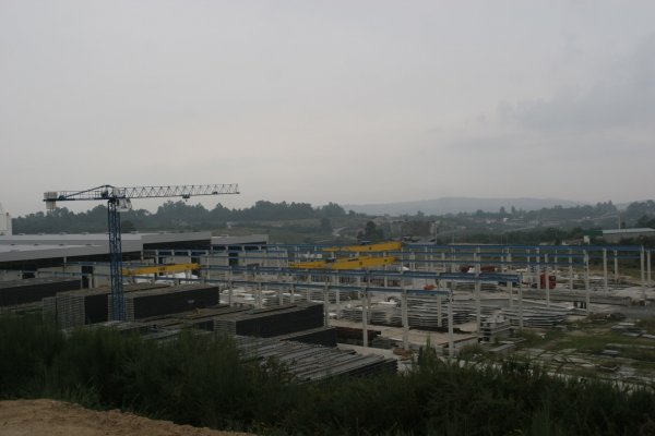  El suelo industrial de Maside quedará unido al parque empresarial de Carballiño.  (Foto: Martiño Pinal)