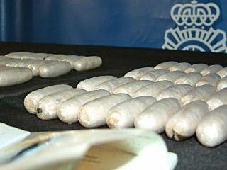 Bellotas de cocaína incautadas a 'muleros' (archivo)