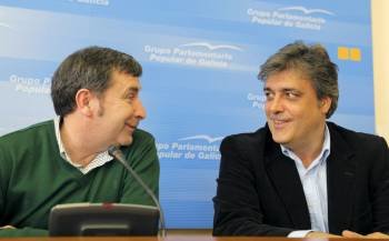Ruiz Rivas y Puy Fraga, durante la rueda de prensa. (Foto: LAVANDEIRA)