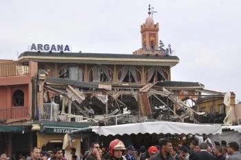 Aspecto que presentaba la fachada del café en donde se produjo la explosión. (Foto: STR)