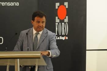 Javier Guerra durante su intervención en el Foro. (Foto: Martiño Pinal)