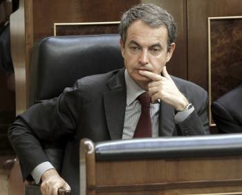 Rodríguez Zapatero, en la sesión del control en el Congreso del pasado miércoles. (Foto: JUANJO MARTÍN)