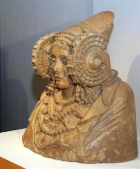 Pieza de la exposición '¿Hombres o dioses?' expuesta en el Museo Arqueológico Regional. Foto: EFE/Comunidad de Madrid