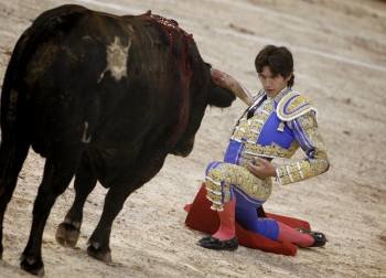 El torero Sebastián Castella el viernes, en la primera feria de A Coruña. (Foto: EFE)