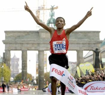 Haile Gebrselassie, en el maratón de Berlín de 2007.