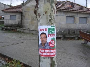 Los carteles electorales de APGA (Foto: A.R.)