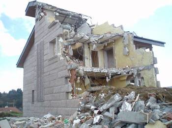 Demoliciones que llevó a cabo la Axencia de Protección da Legalidade Urbanística a lo largo del 2011. 