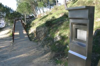 Parque de Montealegre, en el que todavía no han instalado las pantallas informativas. (Foto: JOSÉ PAZ)