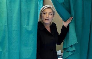 La candidata ultraderechista a la presidencia gala, Marine Le Pen, del Frente Nacional (Foto: EFE)