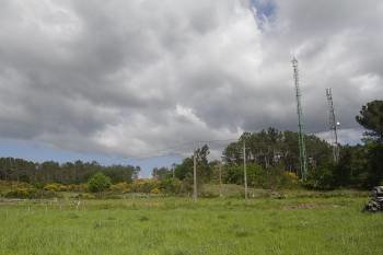 Terrenos previstos para la instalación del parque eólico, entre Piñor y Dozón. (Foto: M. ÁNGEL)