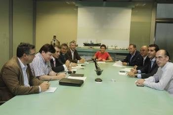 Nidia Arévalo, alcaldesa de Mos, preside la reunión a la que sólo asistieron los regidores del PP.