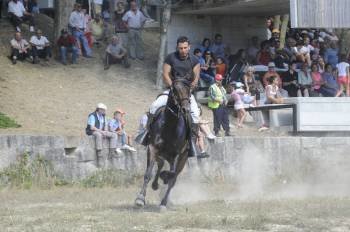 Uno de los jinetes participantes en la Festa do Cabalo de Maside. (Foto: MARTIÑO PINAL)