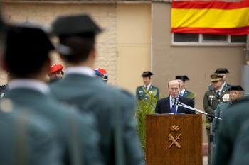 El delegado del Gobierno en el País Vasco, Carlos Urquijo, durante su intervención en los actos de conmemoración del día de la patrona de la Guardia Civil