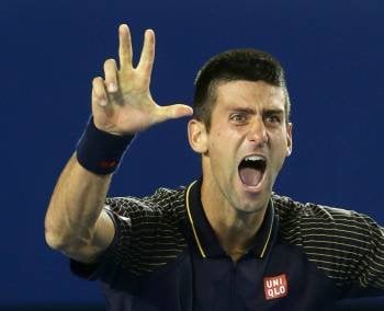 Novak Djokovic celebra la victoria sobre Andy Murray en la final del Abierto de Australia. (Foto: MARK DADSWELL)
