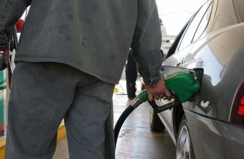 El precio de los carburantes es responsable de buena parte de la bajada del IPC en enero. (Foto: ARCHIVO)