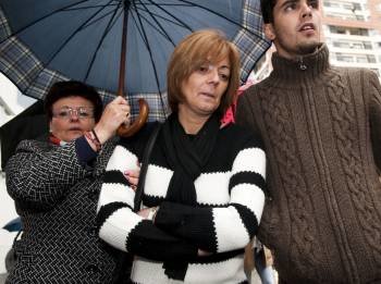 Manuela Gurruchaga, la viuda de Carlos Parra, la pasada semana ante la Audiencia de Sevilla. (Foto: RAÚL CARO)