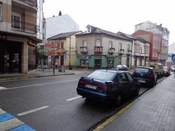 Tramo de la calle Progresa donde fueron creadas nuevas plazas de zona azul. (Foto: J.C.)