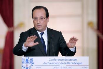 El presidente francés, François Hollande, durante una rueda de prensa celebrada en el palacio del Elíseo. (Foto: Y. VALAT)