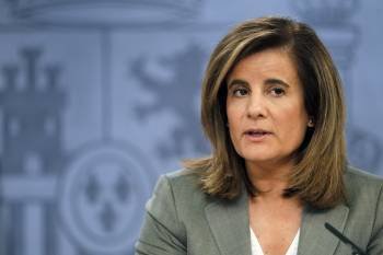La ministra de Empleo, Fátima Báñez, en una comparecencia.