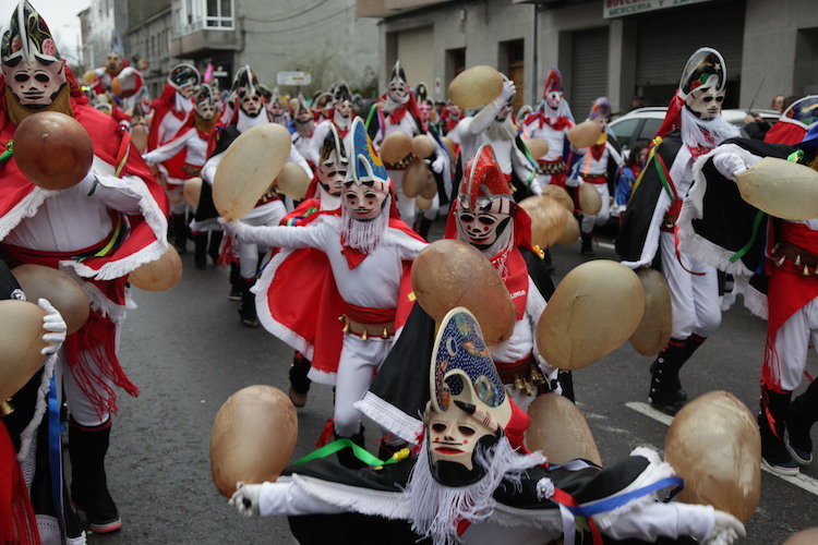 Xinzo de Limia. 4-03-2014. Desfile de martes de entroido en Xinzo. José Paz