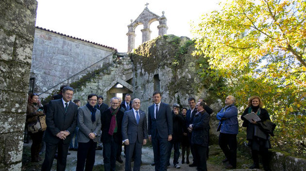 Acto político en Rocas, en diciembre, cuando se consensuó el nuevo impulso a la Ribeira Sacra (XESÚS FARIÑAS)