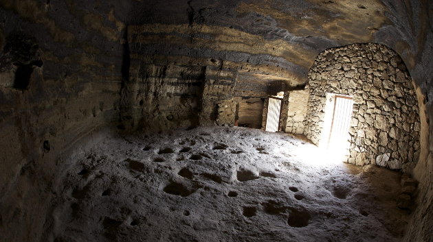 Fotografía facilitada por Julio Cuenca de una cueva grancanaria, situada en la que probablemente fue comarca aborigen de Artevigua
