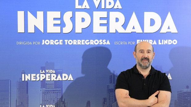 El actor Javier Cámara posa durante el photocall de presentación de la película &#34;La vida inesperada&#34;