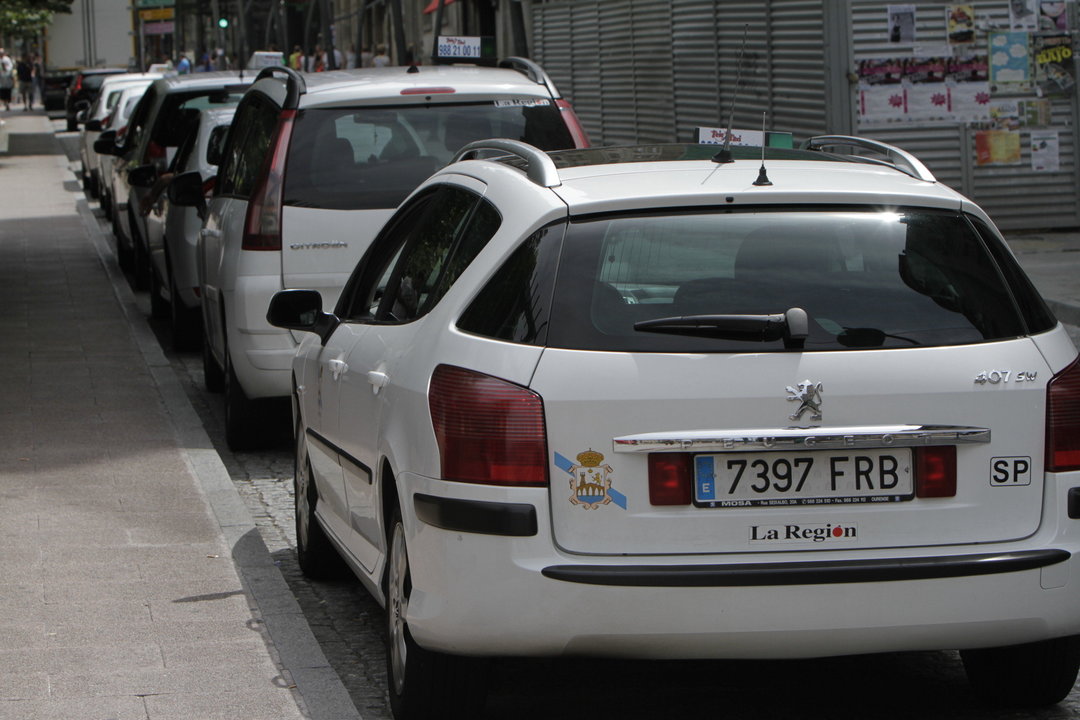 Los taxistas renunciarán el año que viene a la subida de tarifas (MIGUEL ÁNGEL)