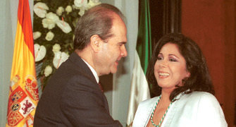 La Junta retirará la Medalla de Andalucía a Isabel Pantoja