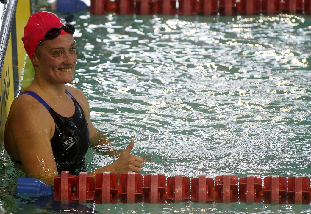 La nadadora española Mireia Belmonte, tras batir el récord del mundo en los 1.500 metros libres en los Campeonatos de España de Natación de Invierno