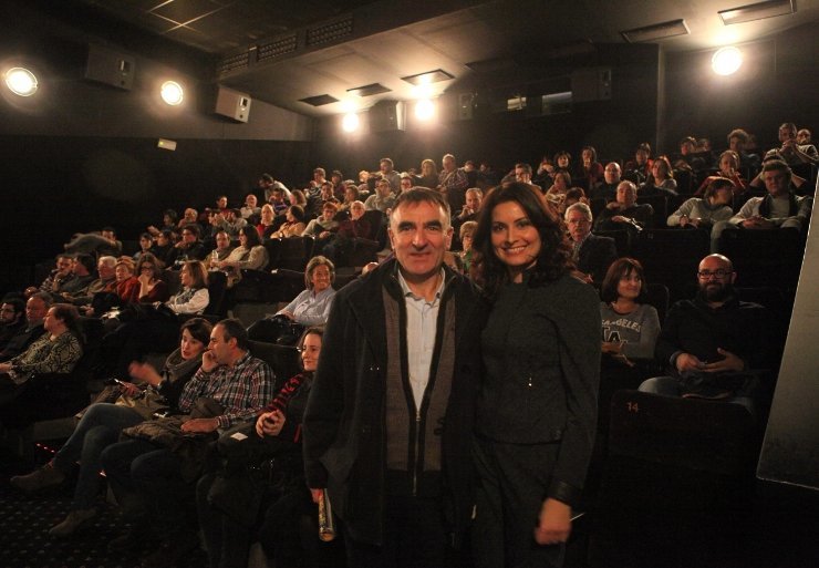 La actriz Ledicia Sola y el actor Alfonso Agra, en el estreno de la película en Ourense.