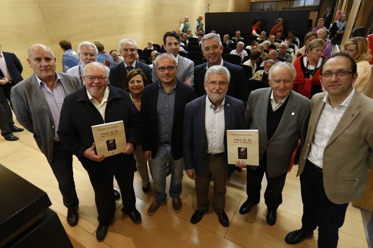 Ourense. 15-06-15. Presentación libro de Luis Glez Tosar no Simeón.
Foto: Xesús Fariñas