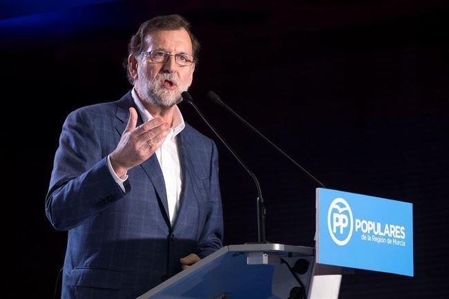 El presidente del Gobierno en funciones Mariano Rajoy durante su intervención en la junta directiva regional del PP en Murcia.