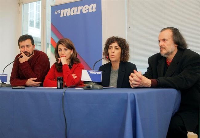 Los diputados de En Marea (de izda a dcha), Antón Gómez Reino, Yolanda Díaz, Alexandra Fernández y Miguel Anxo Fernán Vello.