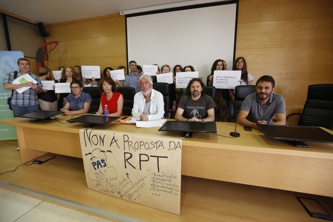 Ourense. 01-07-16. Local. R.P. dos traballadores do Campus pola RPT.
Foto: Xesús Fariñas