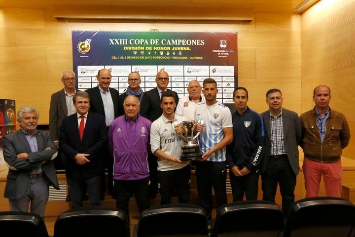 Ourense. 04-05-17. Deportes. Presentación XXIII Copa de Campións de División de Honra de Xuvenís no Simeón.
Foto: Xesús Fariñas