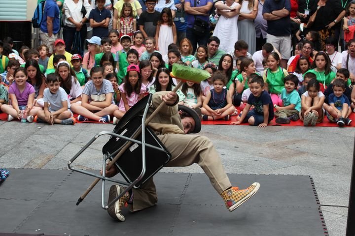 Ourense. 26-06-2017.Festas de Ourense, espectáculo de calle para niños. Paz