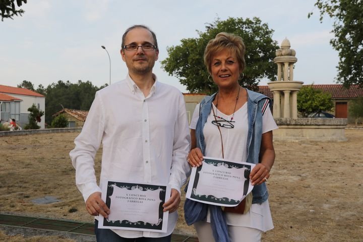 Concello de Parada de Sil. Concurso de Fotografia Rosa Pons. Premios. Roberto Gonzalez y Rosa Villar.