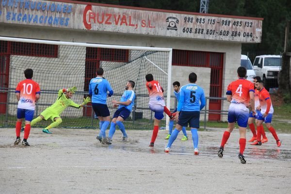 CORTEGADA 11/03/2018.- Cortegada-Vilariño, partido de fútbol. José Paz