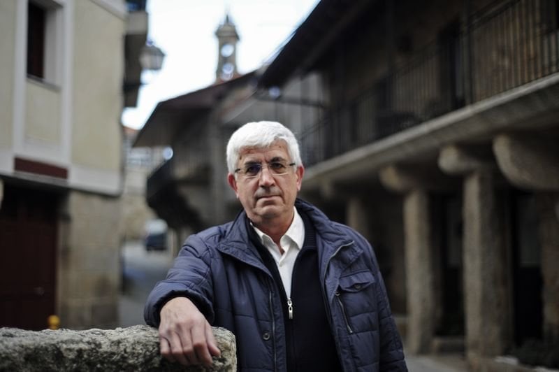 Ourense 19/3/18
Foto entrevista a Xosé Carballido,nueno presidente AAVV Seixalbo

Fotos Martiño Pinal