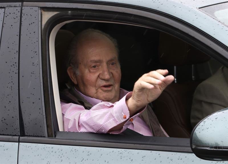 El Rey Juan Carlos, a la salida hoy del Hospital