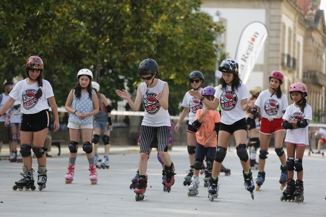 Ourense. 24/06/2018. Actividad + Deporte Patinaje Disco Roller en el Posío.
Foto: Xesús Fariñas