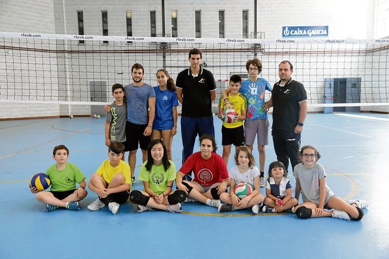 OURENSE. 28/06/2018. Campus de Voleibol de Dompa en el Polideportivo de A Carballeira. 