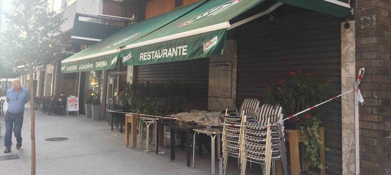 La cafetería situada en el número 50 de la calle Rosalía de Castro