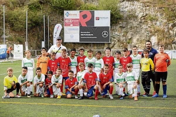 Ourense. 08/09/2018. Final del torneo de fútbol alevín Garza entre el Verín y el Pabellón.
Foto: Xesús Fariñas