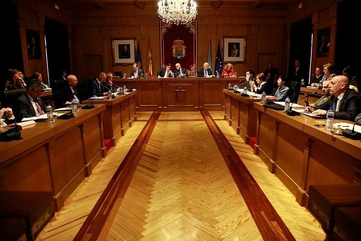 Pleno de la Diputación de Ourense.