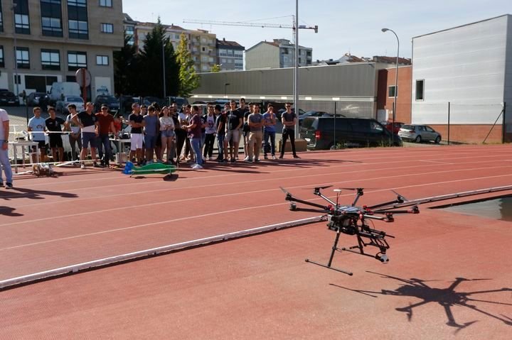 Exhibición de drones en el Campus de Ourense.
