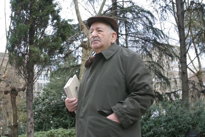 El poeta Victor Campio.
