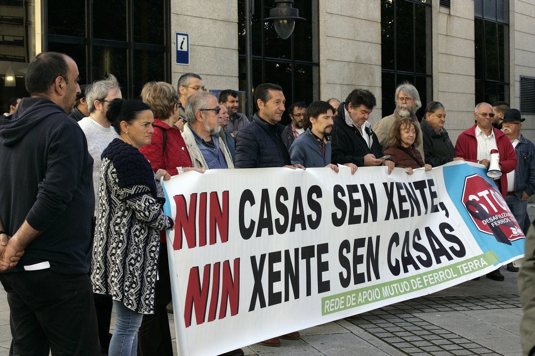  Protesta contra un desahucio en Ferrol. 