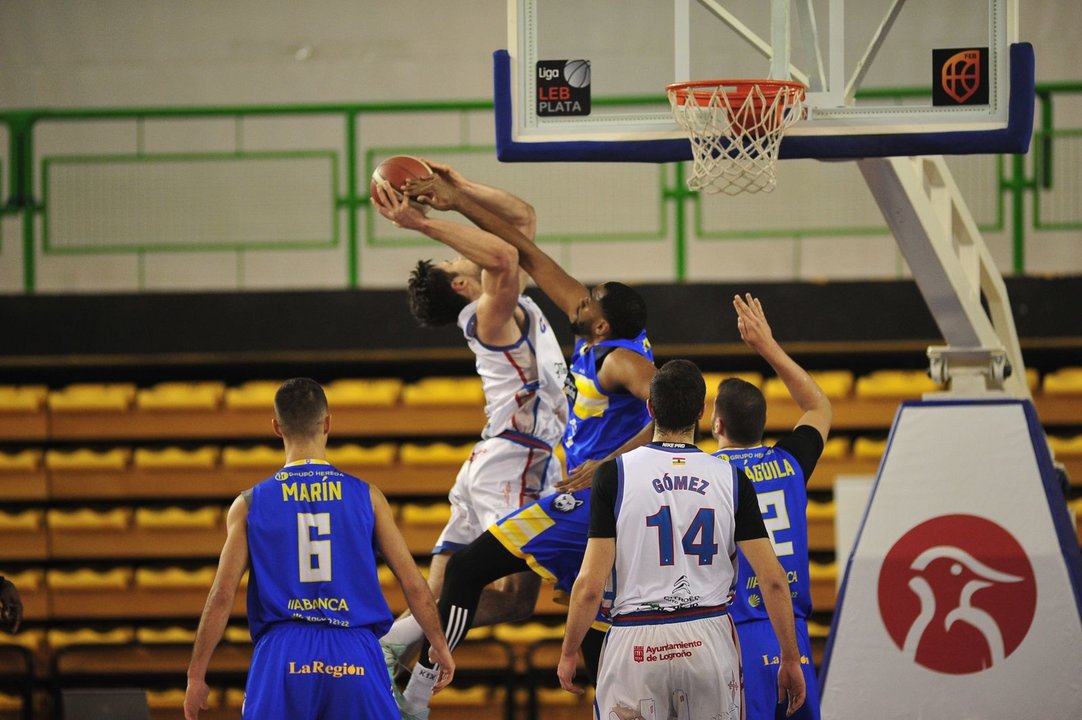 OURENSE 19/02/2022.- Cob-Clavijo, partido de baloncesto, partido de baloncesto. José Paz